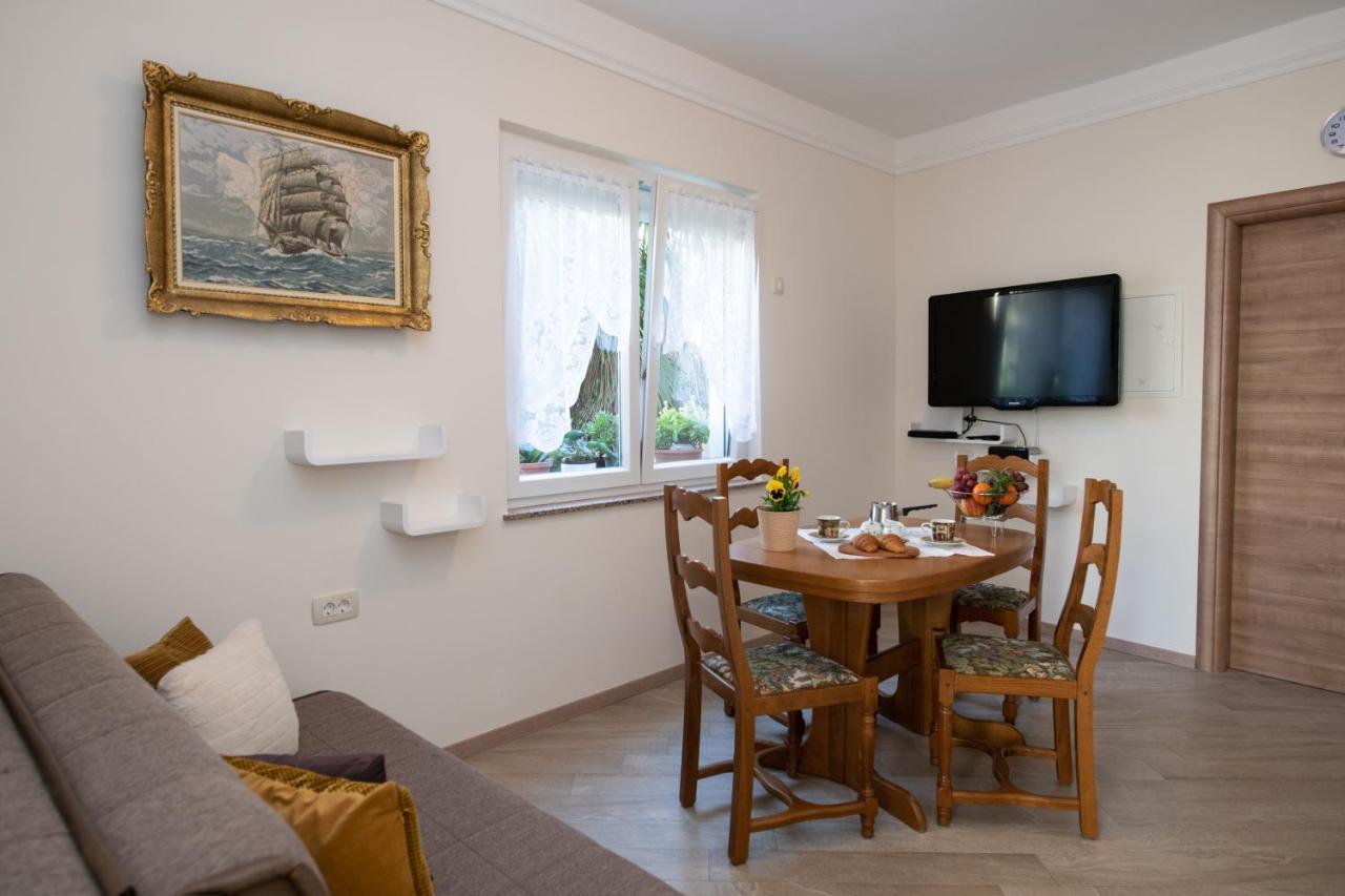 Apartment Lila Opatija 158 Luaran gambar